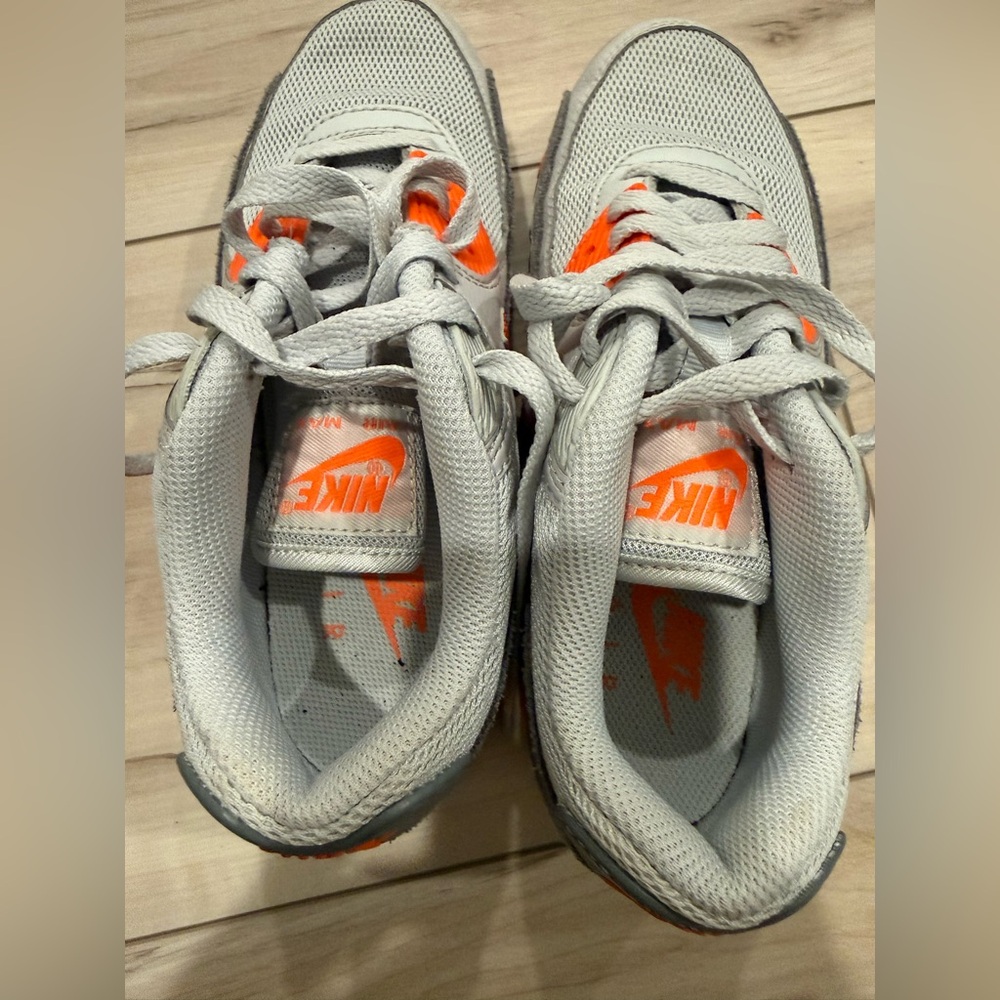 Nike Kids Sneakers in Gray and Bright Orange